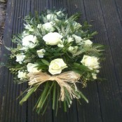 Sheaf style arrangement - available in various colours